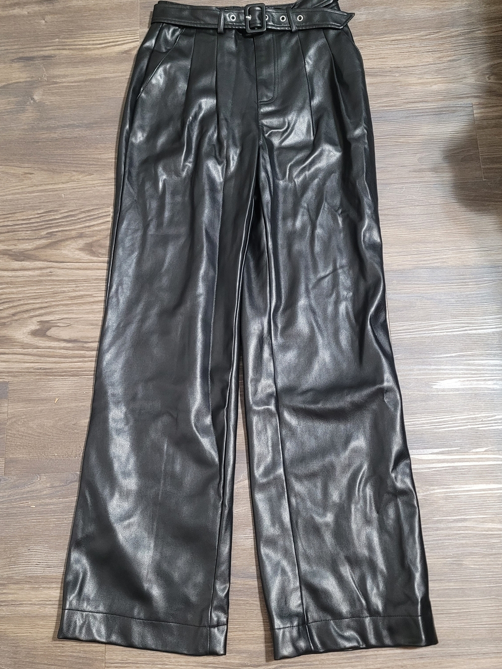 7 For All Mankind Black Vegan Leather-Look Wide-Leg Pants Pleated Size Small
